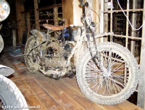De Hillclimber in het museum in Roalte (Raalte). De Hillclimber in het museum in Roalte (Raalte).